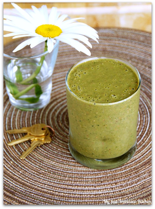 On-the-Go Green Smoothie Recipe