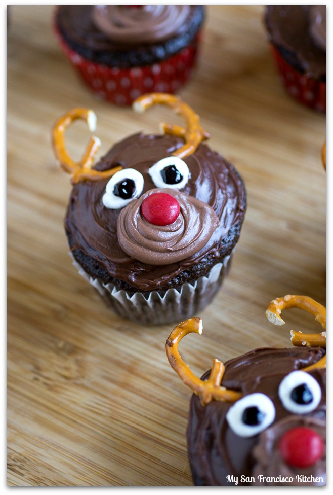 reindeer-cupcakes-5