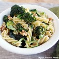 Broccoli walnut pasta