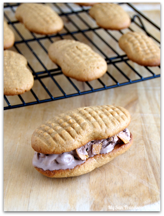 peanut butter cookiewich