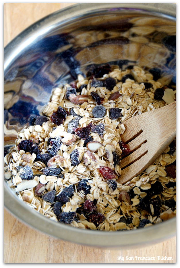 Chocolate Cherry Muesli