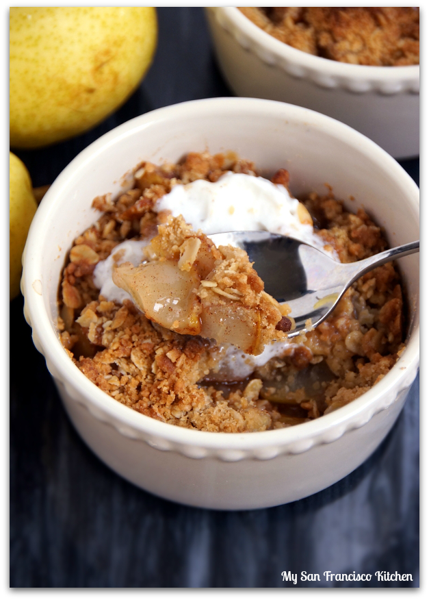 pear-crisp-bite