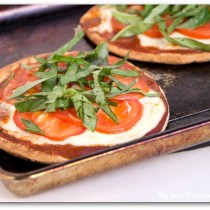 margherita pizzette