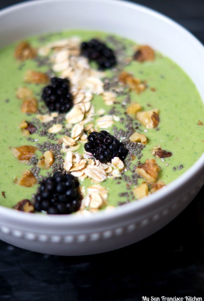 Energizing Green Smoothie Bowl