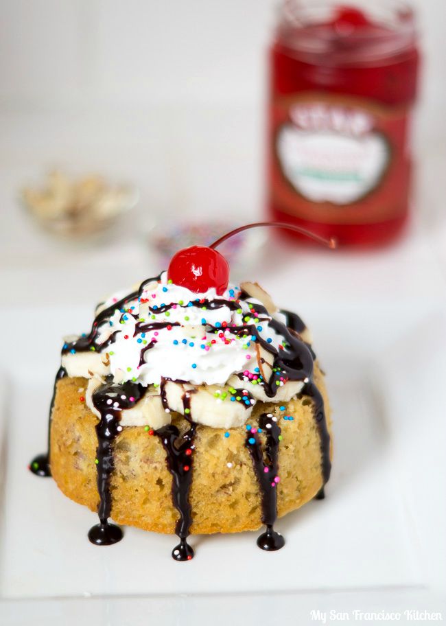 banana split cake