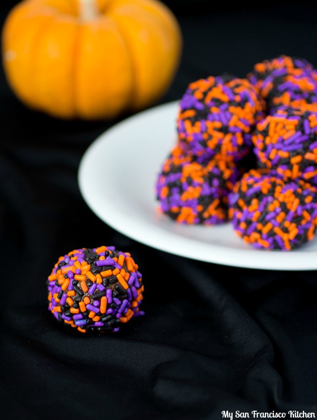 Halloween chocolate avocado truffles