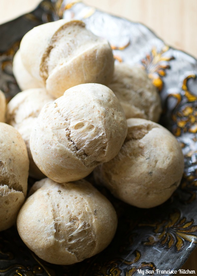 Herb Dinner Rolls