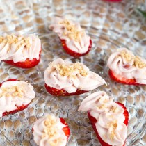 Strawberry Cheesecake Bites