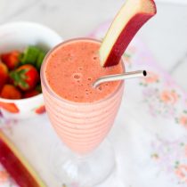 Strawberry Cucumber Rhubarb Smoothie