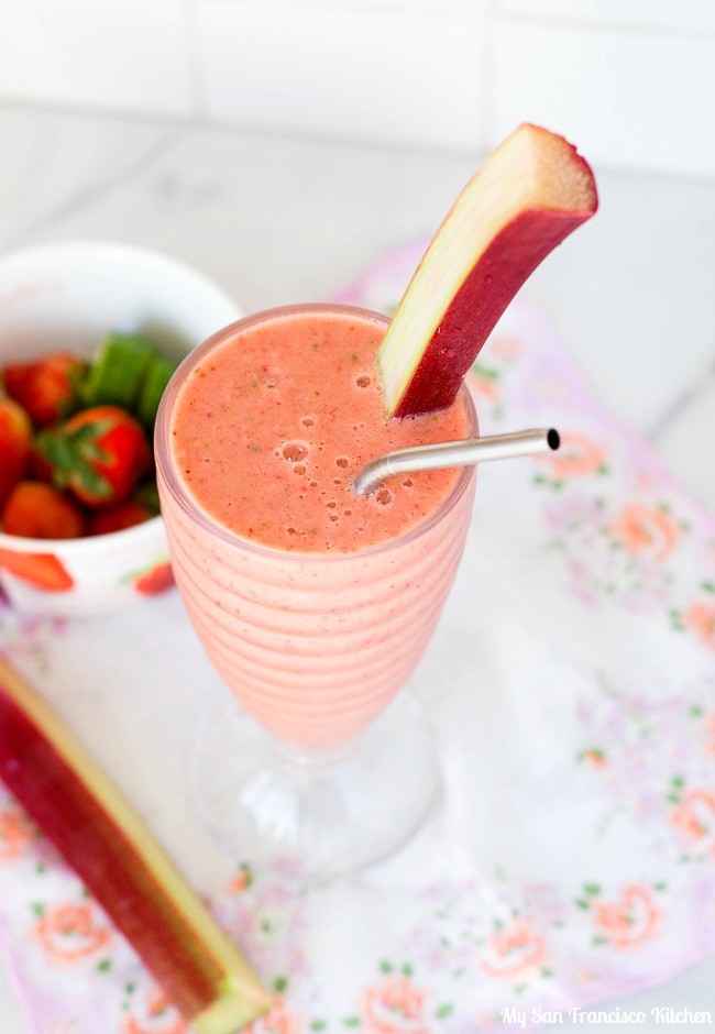 Strawberry Cucumber Rhubarb Smoothie