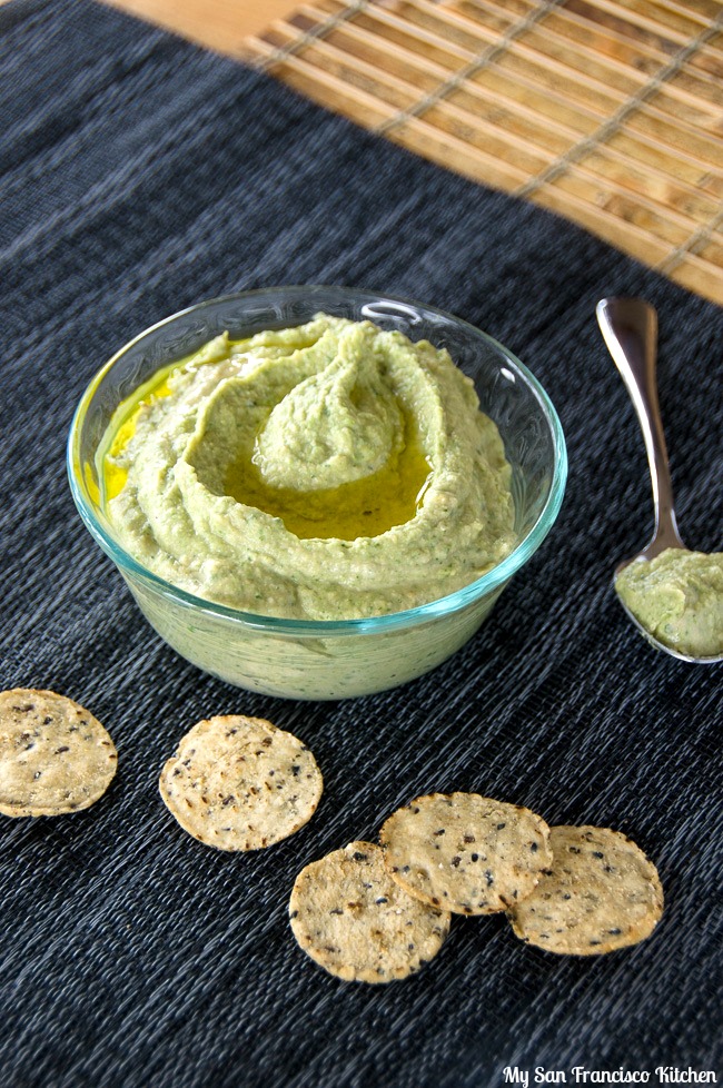 Spinach Garlic Hummus